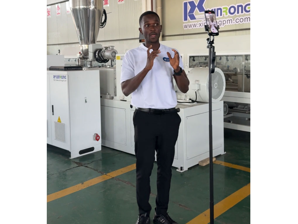 科特迪瓦代表团到访开云手机入口官网普尔斯机械有限公司,共拓西非塑料管材市场新机遇