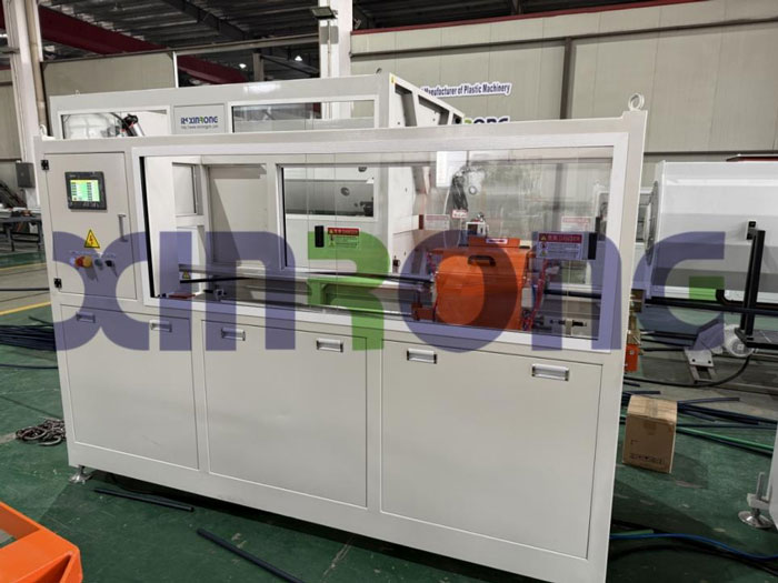 三条 PE110 管材生产线即将发货中东, 我司工作人员将赴中东开展客户拜访与技术交流